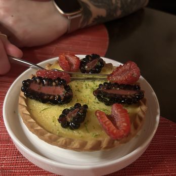 Hotel Valencia - Dessert - Hotels Near Me - San Jose, California
