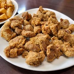 Ding Hao Noodle House - 台式鹽酥雞 $11.00 ~ 頂好招牌餐點之一,雞肉去骨去皮,裹粉又薄又脆,外酥內嫩帶肥膏!