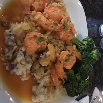 Strings Bar And Grille - Shrimp Mozambique - New American Near Me - Johnston, Rhode Island