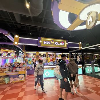 Mega Claw - Arcades Near Me - Las Vegas, Nevada