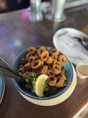 Fish Tales Bar and Grill by null