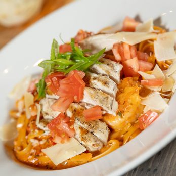 Freestone Restaurant - Flathead Fettuccine served with Grilled Chicken Breast, Redneck Andouille Sausage, Shrimp, Red Bell Pepper, Creamy Rosa Sauce - Casinos Near Me - Kalispell, Montana
