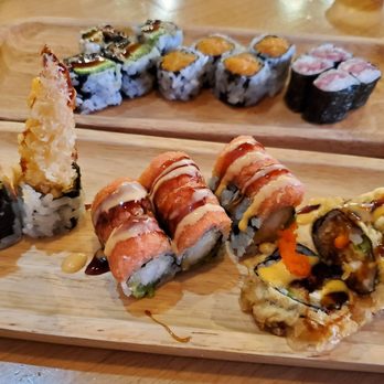 Akino - Sushi Bars Near Me - Elmhurst, New York Akino - Sushi Bars Near Me - Elmhurst, New York