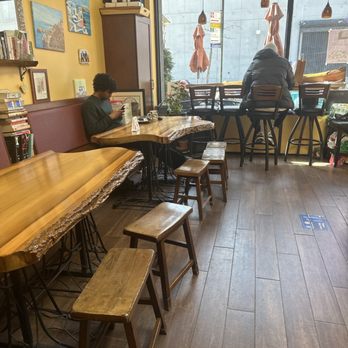 Sweet Scene - Seating area - Coffee & Tea Near Me - Astoria, New York