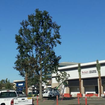 Plaza 183 - Shopping Centers Near Me - Cerritos, California