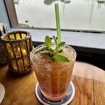 Trader Vic's - 1944 Mai Tai - Hawaiian Near Me - Emeryville, California