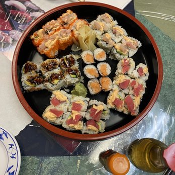 Toshi's - Sushi Bars Near Me - Beaverton, Oregon Toshi's - Sushi Bars Near Me - Beaverton, Oregon