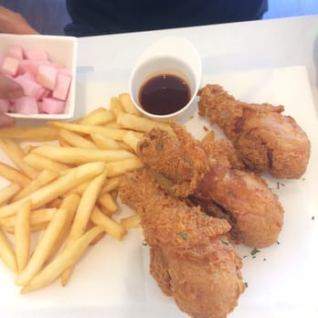 Vons Chicken - Crispy fried chicken lunch meal, + spicy sauce on the side - Chicken Shop Near Me - Sunnyvale, California Vons Chicken - Crispy fried chicken lunch meal, + spicy sauce on the side - Chicken Shop Near Me - Sunnyvale, California