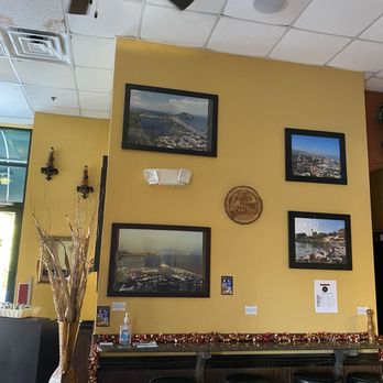 Mediterraneo - Decoration - Mediterranean Near Me - Greensboro, North Carolina Mediterraneo - Decoration - Mediterranean Near Me - Greensboro, North Carolina