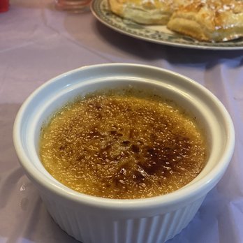Dishmade - Creme brûlée and pastelitos de guava - Personal Chefs Near Me