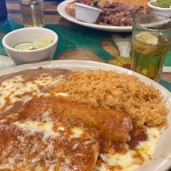 Enrique's Mexican Restaurant - Mexican Near Me - Long Beach, California