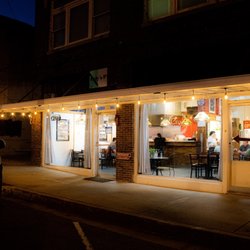 Cely’s Pizzaria - Outside building