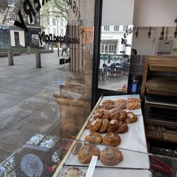 Lever & Bloom Coffee - Storefront