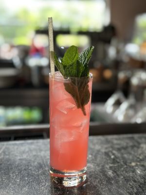 Luke's Kitchen and Bar by null