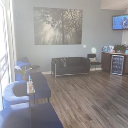 Royal Dental - Waiting area