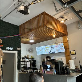 Morning Mugs Coffee - Interior - Coffee & Tea Near Me - Baltimore, Maryland Morning Mugs Coffee - Interior - Coffee & Tea Near Me - Baltimore, Maryland