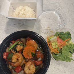 Lunch special veggies and shrimp