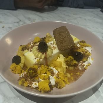 4296 - Pineapple dessert - Canadian (New) Near Me - Canmore, Alberta 4296 - Pineapple dessert - Canadian (New) Near Me - Canmore, Alberta