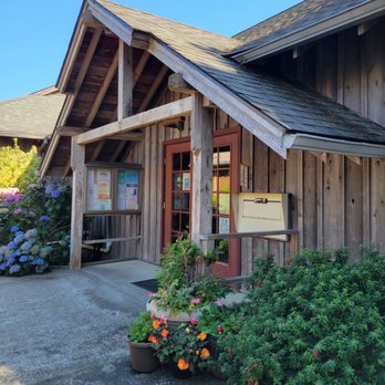 Cannon Beach Library - Libraries Near Me - Cannon Beach, Oregon