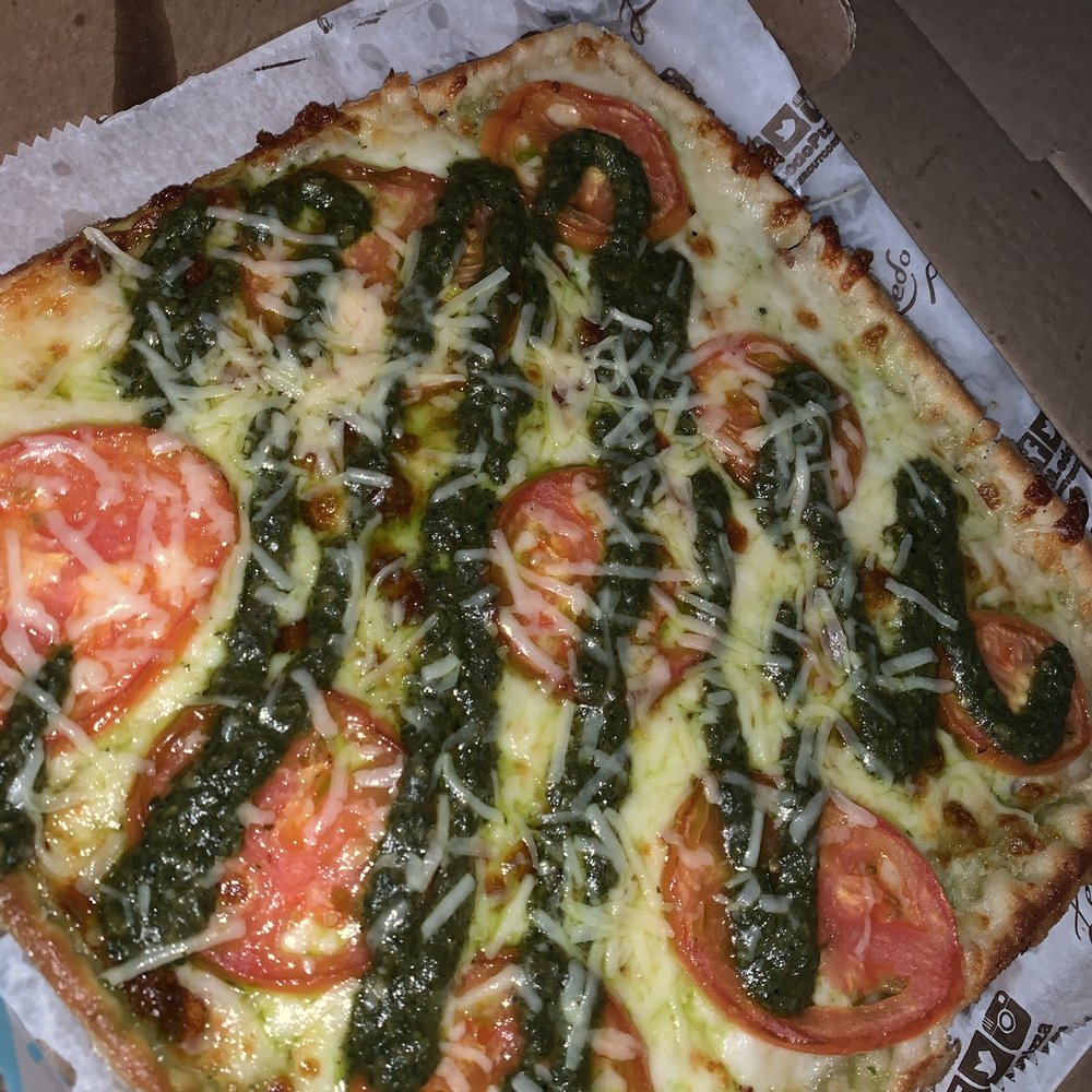 Ledo Pizza - Tomato & pesto 8 inch - Pizza Near Me - Waldorf, Maryland Ledo Pizza - Tomato & pesto 8 inch - Pizza Near Me - Waldorf, Maryland
