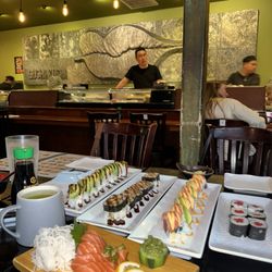 Sushi Kuchi - Sashimi, Sushi Rolls, Maki Rolls, Sushi Bar