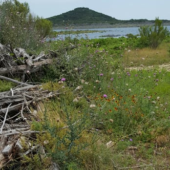 Dana Peak Park - Great scenery on the main trail - Parks Near Me - Harker Heights, Texas