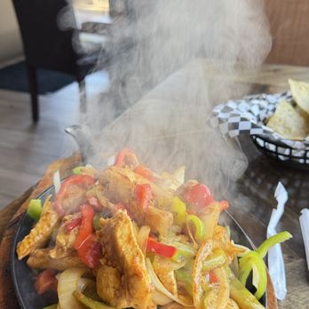 MexicanBar - Chicken fajita - Mexican Near Me - Poway, California