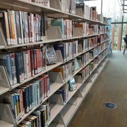Tenley-Friendship Neighborhood Library