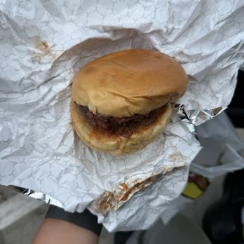 Buc-ee’s - Pulled pork sandwich - Gas Stations Near Me - Fort Valley, Georgia Buc-ee’s - Pulled pork sandwich - Gas Stations Near Me - Fort Valley, Georgia