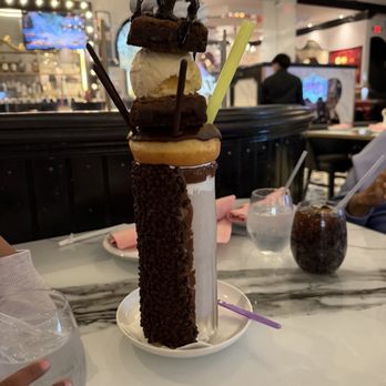 Sugar Factory Foxwoods - American Near Me - Mashantucket, Connecticut