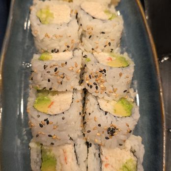 Longhouse - California roll - Sushi Bars Near Me - Ridgefield, Washington Longhouse - California roll - Sushi Bars Near Me - Ridgefield, Washington