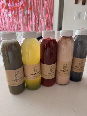 Jugo Boss by null