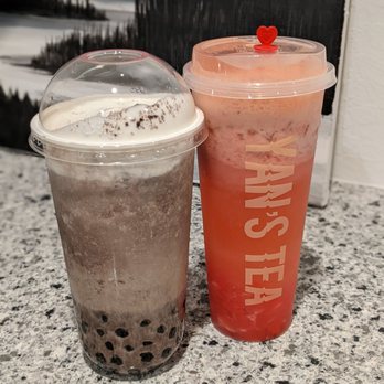 Yan's Tea - Oreo smoothie and strawberry yakult - Bubble Tea Near Me - San Carlos, California