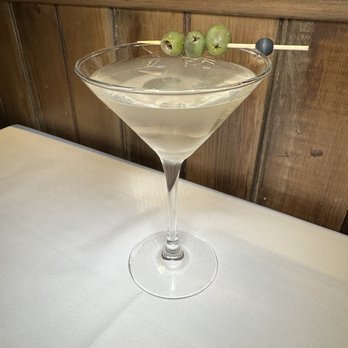 Summit House - Dirty Martini - New American Near Me - Summit, New Jersey