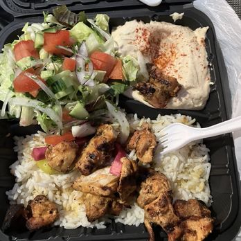 Al Basch Chicken - Chicken kabob plate - Mediterranean Near Me - Los Angeles, California Al Basch Chicken - Chicken kabob plate - Mediterranean Near Me - Los Angeles, California