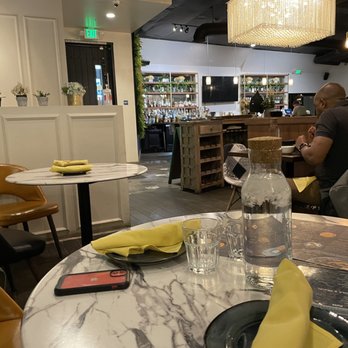 Kin Long Beach - Seating area - Thai Near Me - Long Beach, California