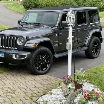 Executive Dodge Jeep - Car Dealers Near Me - Wallingford, Connecticut