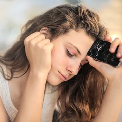 The FIX - Woodland Hills Mall - We are aware of your needs and we have the experience and education necessary to help you when you need the best from an repair service.
