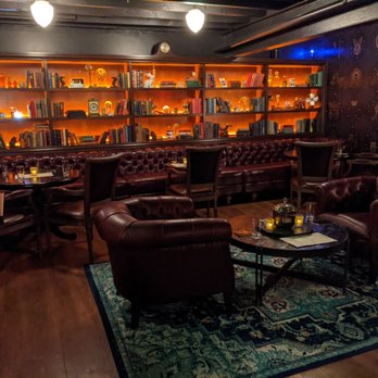 Wunderbar - Nice interior - Cocktail Bars Near Me - San Mateo, California Wunderbar - Nice interior - Cocktail Bars Near Me - San Mateo, California
