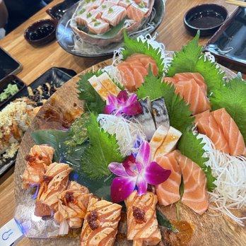 Heemo Sushi - Sushi Bars Near Me - Duarte, California