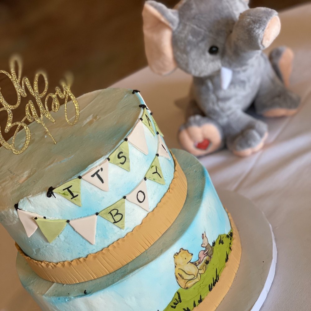 Cake made by "Cakes by Jula" Cake made by "Cakes by Jula"