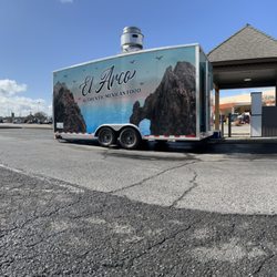 El Arco Food Truck - Daily Set-Up