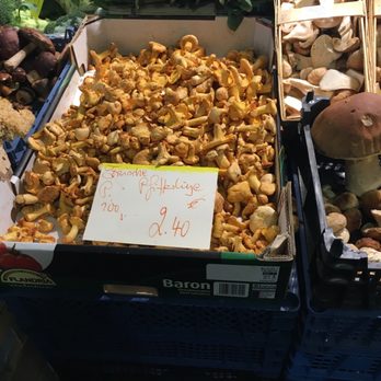 Kleinmarkthalle - Public Markets Near Me - Frankfurt, HE