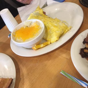 Eggs Up Grill - Omelette and grits - Breakfast & Brunch Near Me - Lexington, South Carolina