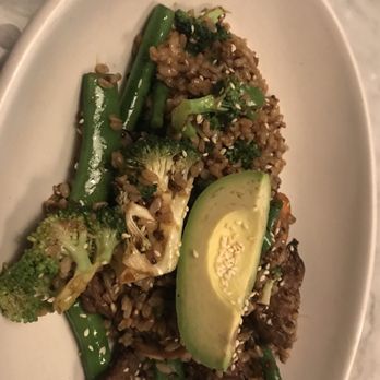 True Food Kitchen - Teriyaki Quinoa bowl w steak! Numerous green beans, meat, mushrooms! - New American Near Me - Chicago, Illinois
