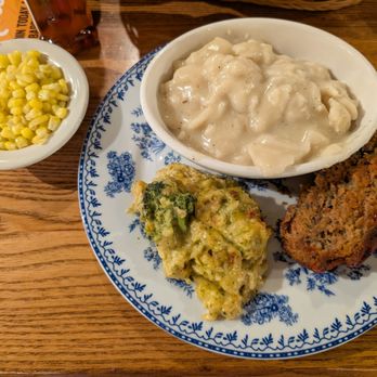 Cracker Barrel Old Country Store - Combo meat - Southern Near Me - Mesa, Arizona