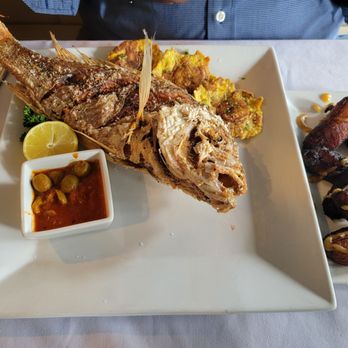 3rd & Cherry - Red snapper OMG - the flavor that was resignated with this fish was extremely satisfying. Crisp snapper - Seafood Near Me - Macon, Georgia