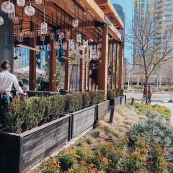 Yardbird - Patio - Southern Near Me - Dallas, Texas Yardbird - Patio - Southern Near Me - Dallas, Texas