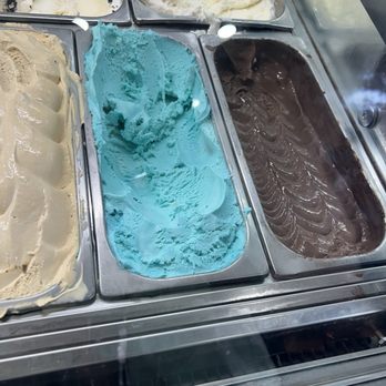Cold Stone Creamery - Cotton candy blue flavored - Ice Cream & Frozen Yogurt Near Me - Cooper City, Florida