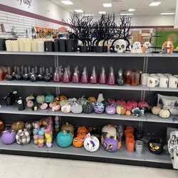 Discount Fashion Warehouse
